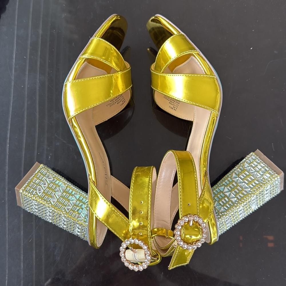 Betsey Johnson SB-Bell Yellow Gold Metallic Crystal Embellished Heel Sandals 8.5 - Picture 5 of 11
